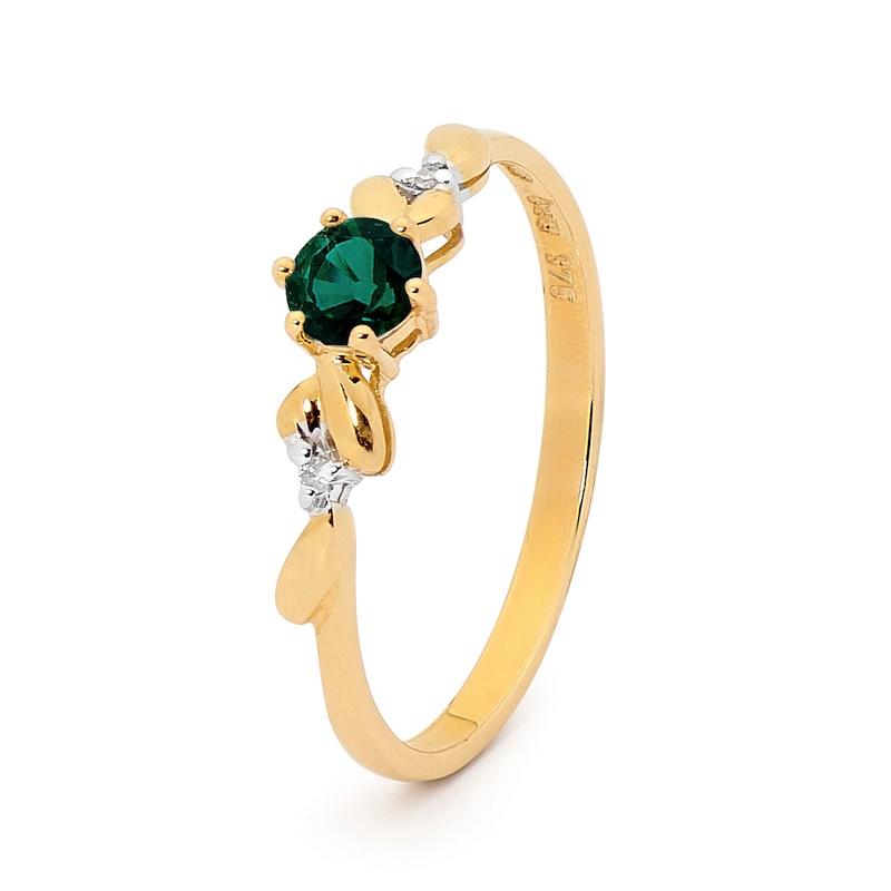 Created Emerald Solitaire Ring with Diamonds