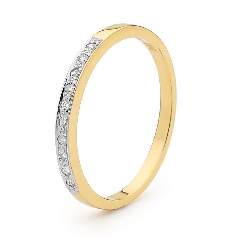 Diamond Set Wedding ring - 0.10 carat