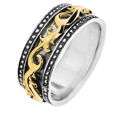 Silver ring with gold spinner. Size L