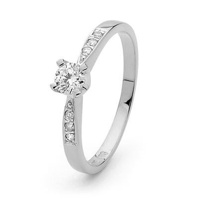 White Grace Engagement Ring - Platinum 950