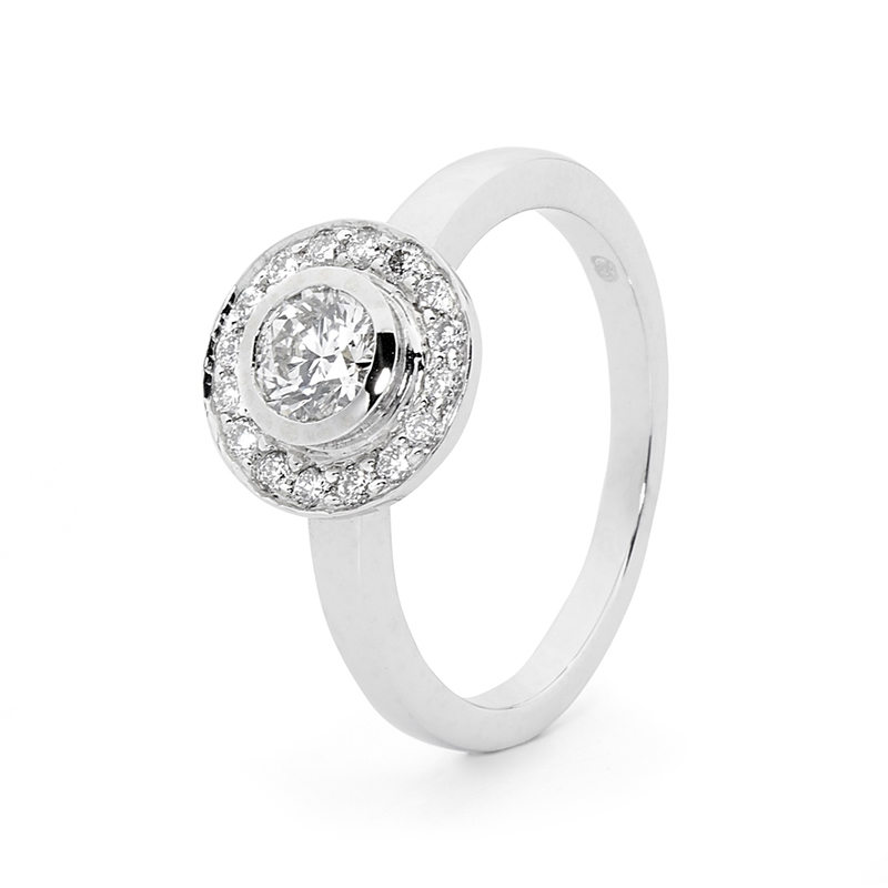 18 Carat White Gold Engagement Ring - Bridal - 3/4 Carat