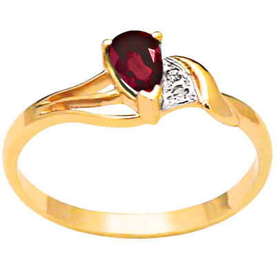 Teardrop garnet and Diamond Ring