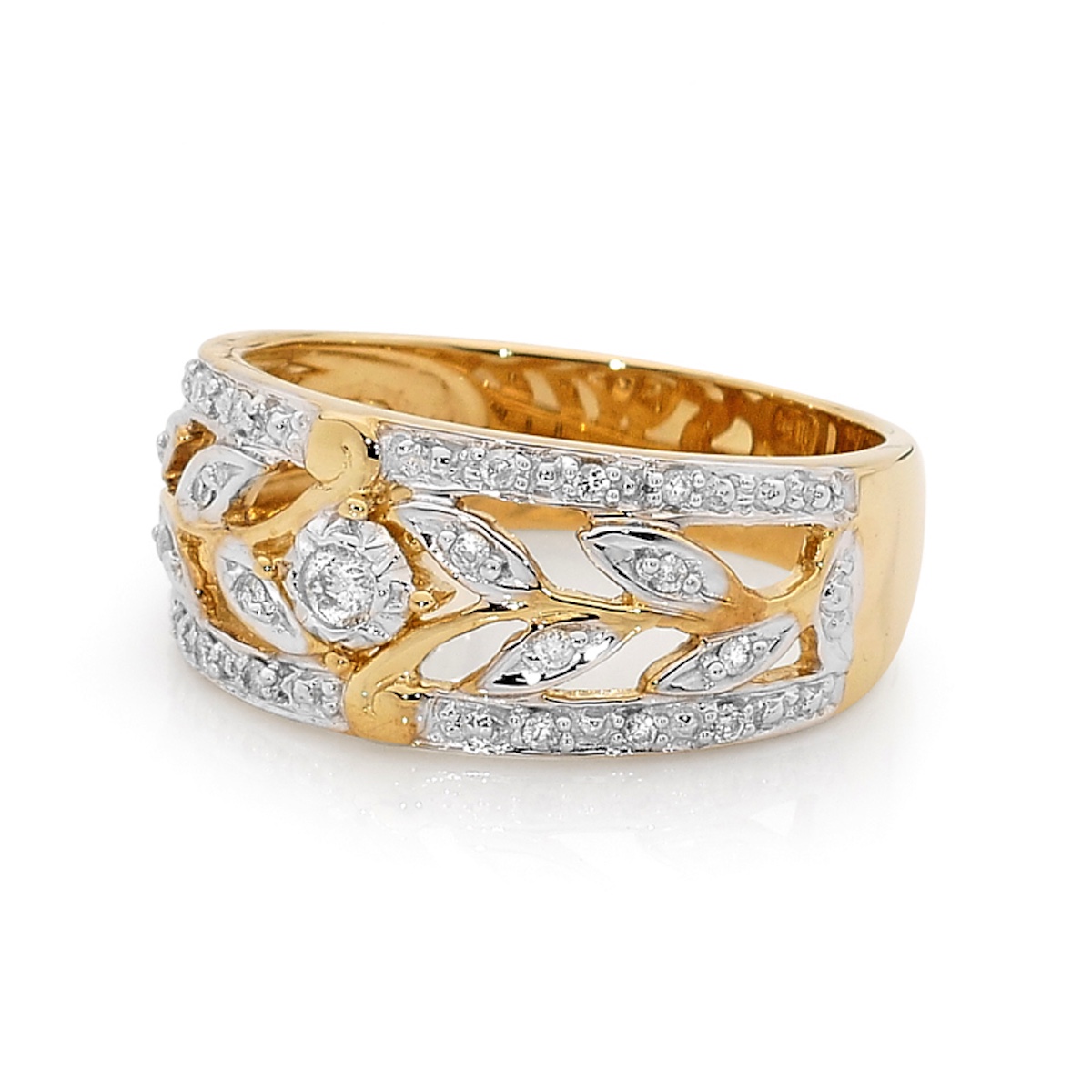 Baroque style Diamond ring