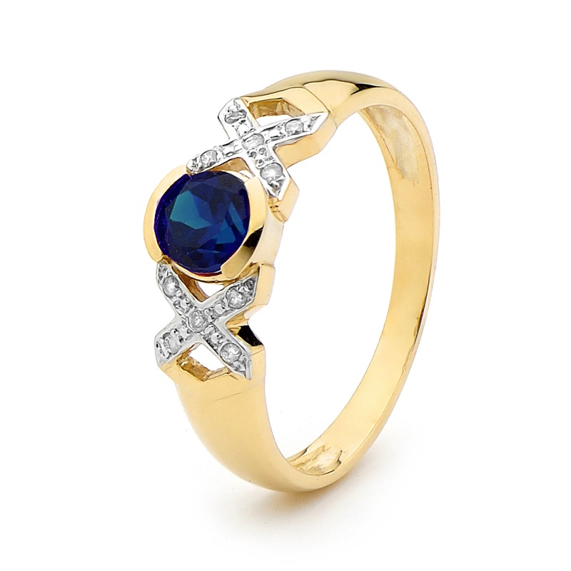 Sapphire Ring - Yellow Gold - Kiss Hug Kiss