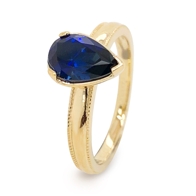 Classic Gold Ring with Teardrop Sapphire