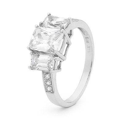 Cubic Zirconia Ring - White Gold - Engagement