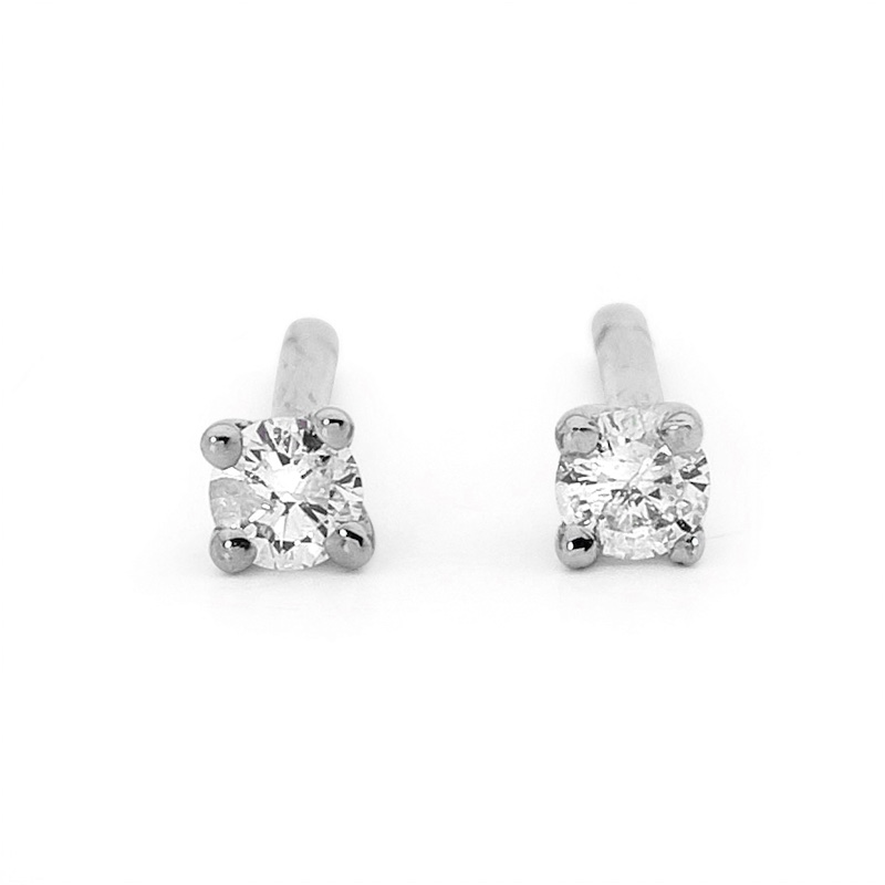 Diamond Studs - Claw Set - TDW 0.20 Carat