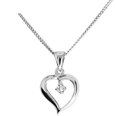 Elegant white gold Diamond set heart pendant
